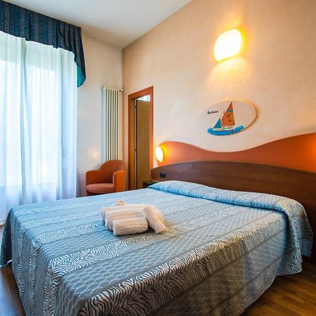 Miramare Hotel Ristorante Convegni Cesenatico Luaran gambar