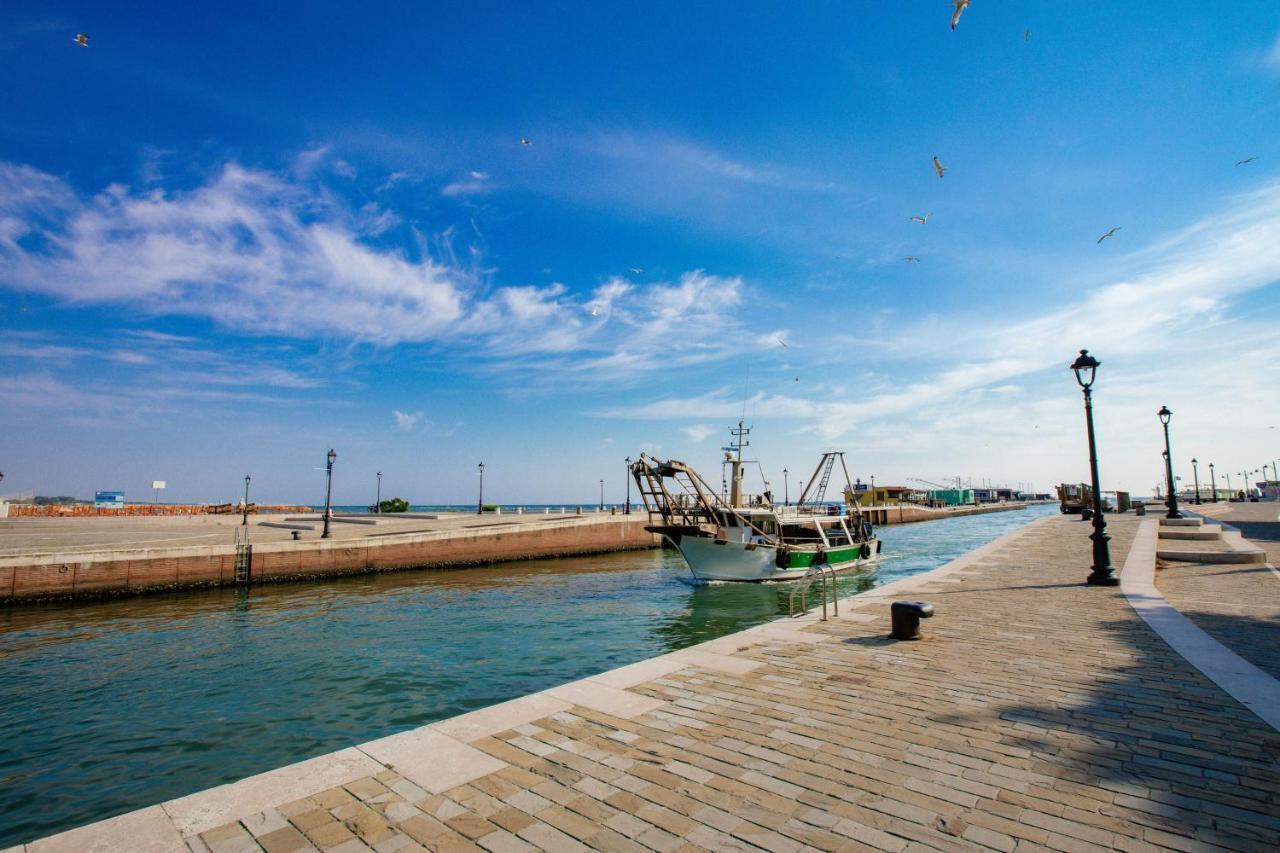 Miramare Hotel Ristorante Convegni Cesenatico Luaran gambar