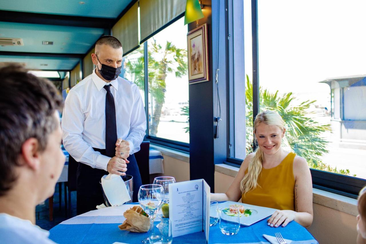 Miramare Hotel Ristorante Convegni Cesenatico Luaran gambar